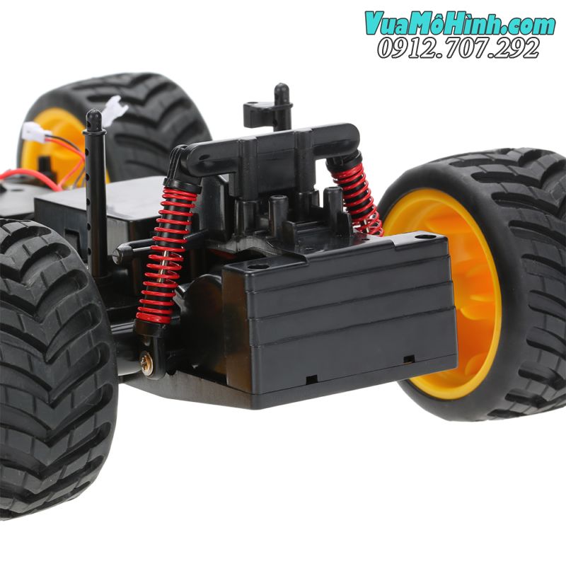 xe ô tô điều khiển từ xa subotech bg1502