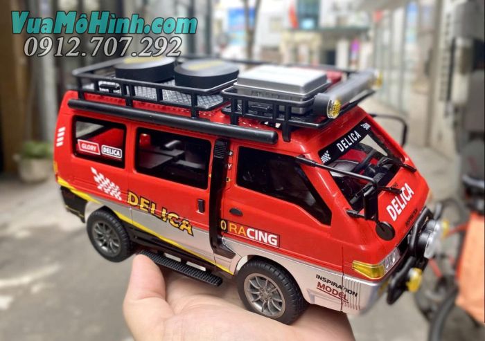 "Xe điều khiển từ xa Delica 4WD hộp số cơ khí đa chế độ phiên bản địa hình 1/24