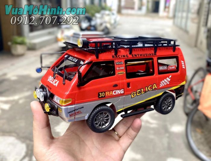 "Xe điều khiển từ xa Delica 4WD hộp số cơ khí đa chế độ phiên bản địa hình 1/24