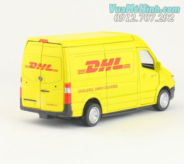 Mô hình xe DHL Mercedes-Benz Sprinter 1:36 kim loại