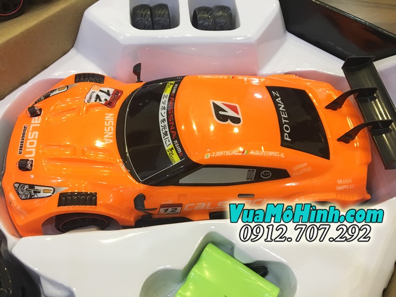 xe ô tô drift điều khiển từ xa có đèn