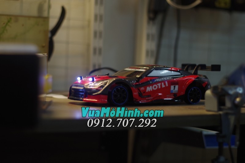 xe ô tô drift điều khiển từ xa có đèn