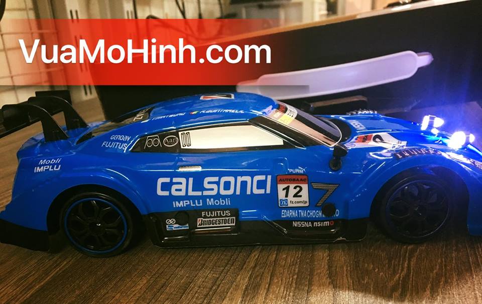 xe ô tô drift điều khiển từ xa có đèn