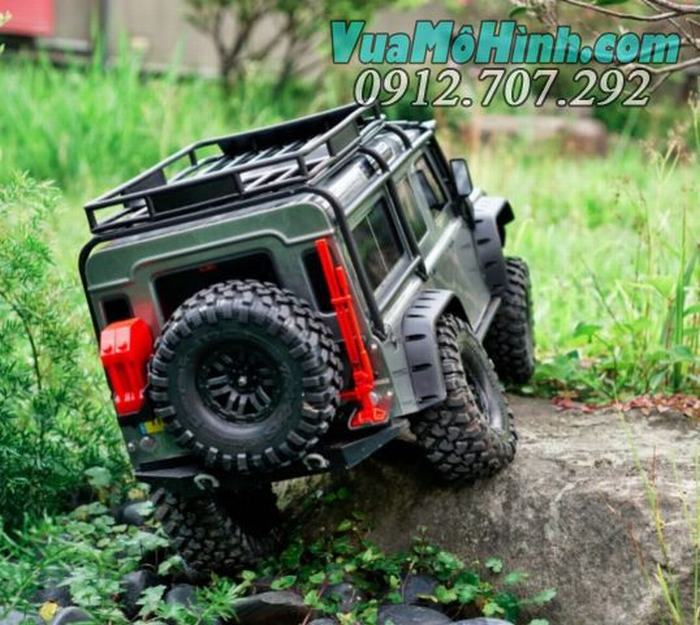 xe ô tô điều khiển tu xa trx4