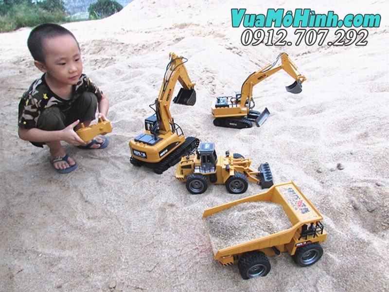 Xe xúc ủi điều khiển từ xa Huina 1510 tỉ lệ 1:18 chính hãng