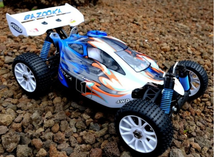 Mô hình xe ô tô điều khiển từ xa giá rẻ