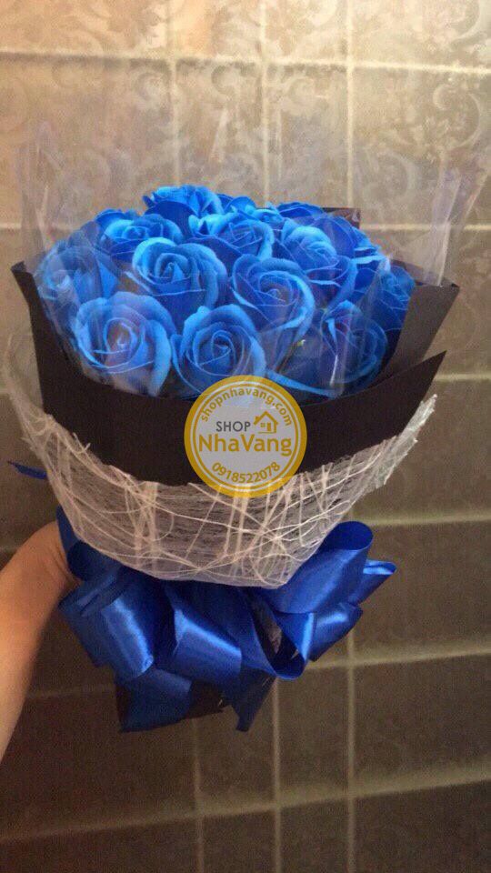 Hoa Hồng Sáp 22 Bông Kèm Gói Giấy NV356
