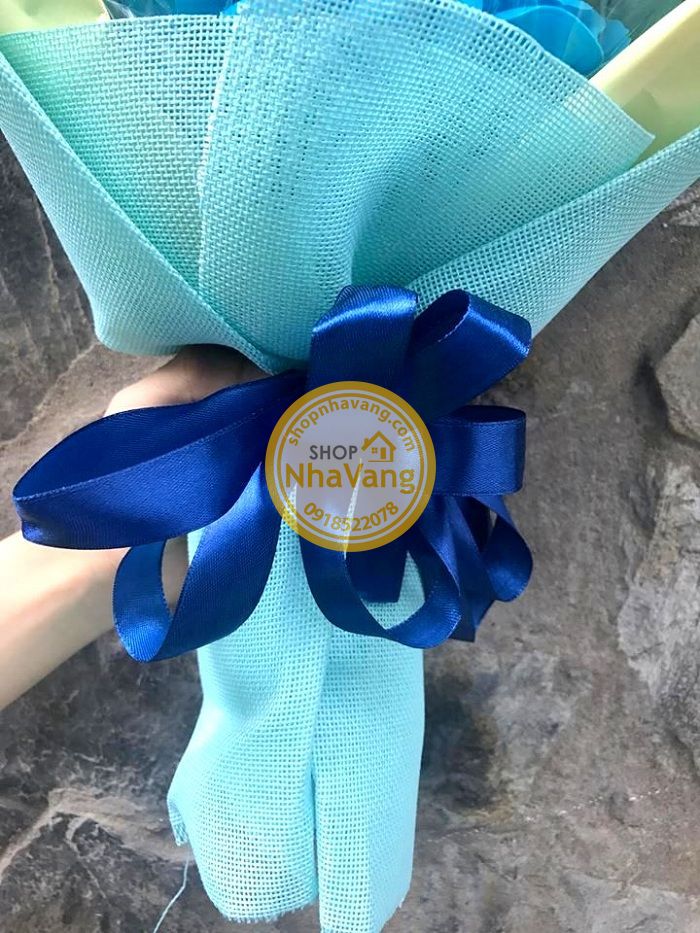 Hoa Hồng Sáp 33 Bông Kèm Giấy Gói NV352