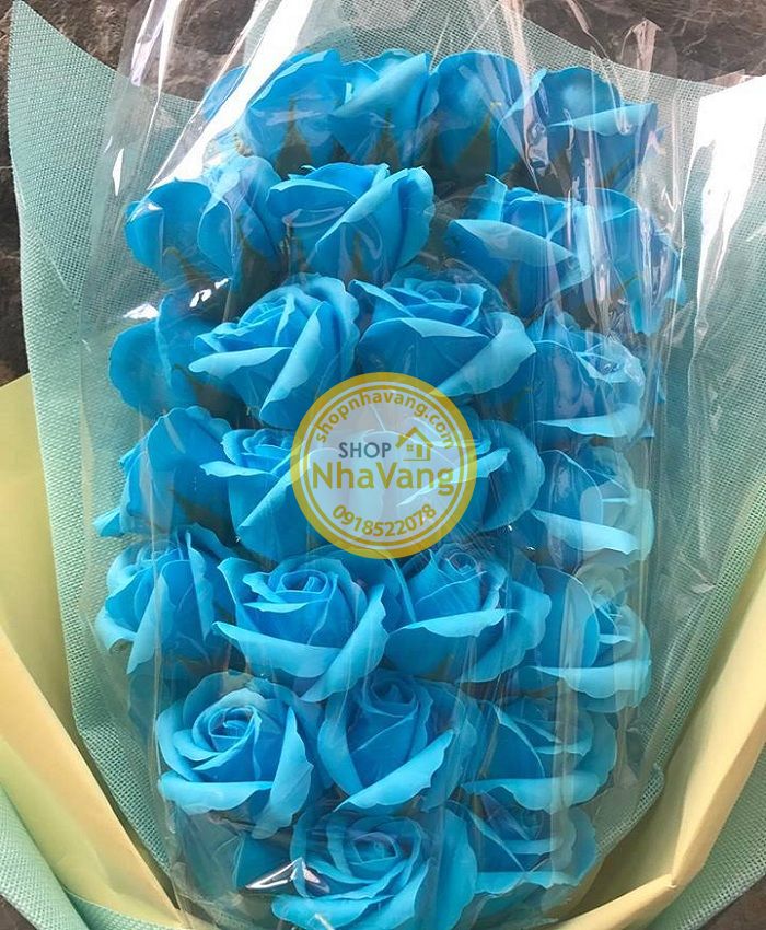 Hoa Hồng Sáp 33 Bông Kèm Giấy Gói NV352