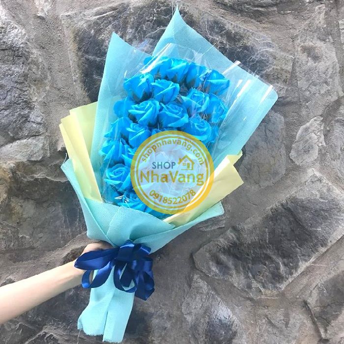 Hoa Hồng Sáp 33 Bông Kèm Giấy Gói NV352