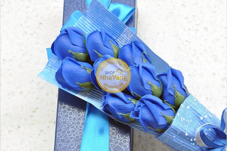 Hoa Hồng Sáp 9 Bông Loại Nhỏ NV363