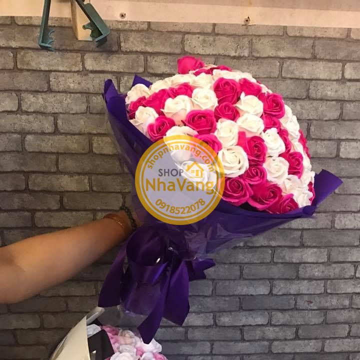 Hoa Hồng Sáp 99 Bông Gói Giấy NV358