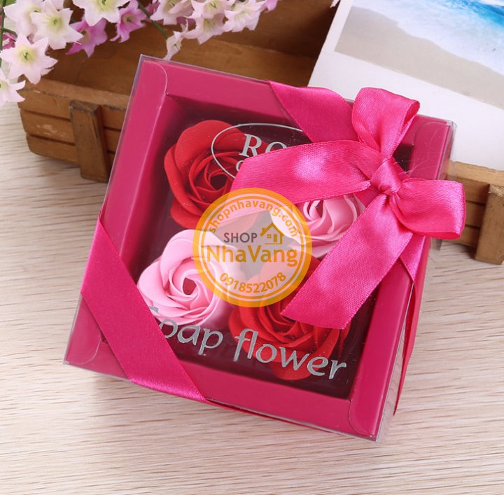 Hoa Hồng Sáp Hộp Nơ 4 Bông NV370