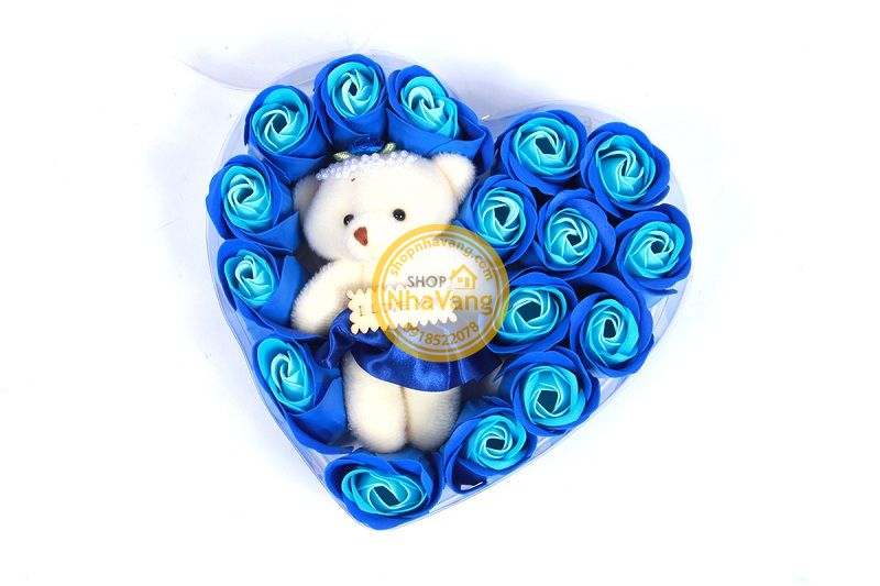 Hoa Hồng Sáp Hộp Trái Tim 16 Bông Kèm Gấu NV379