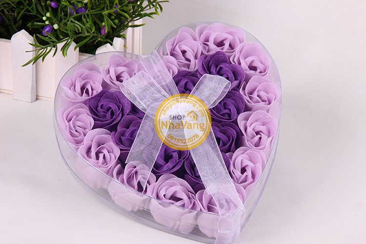 Hoa Hồng Sáp Hộp Trái Tim 23 Bông NV378