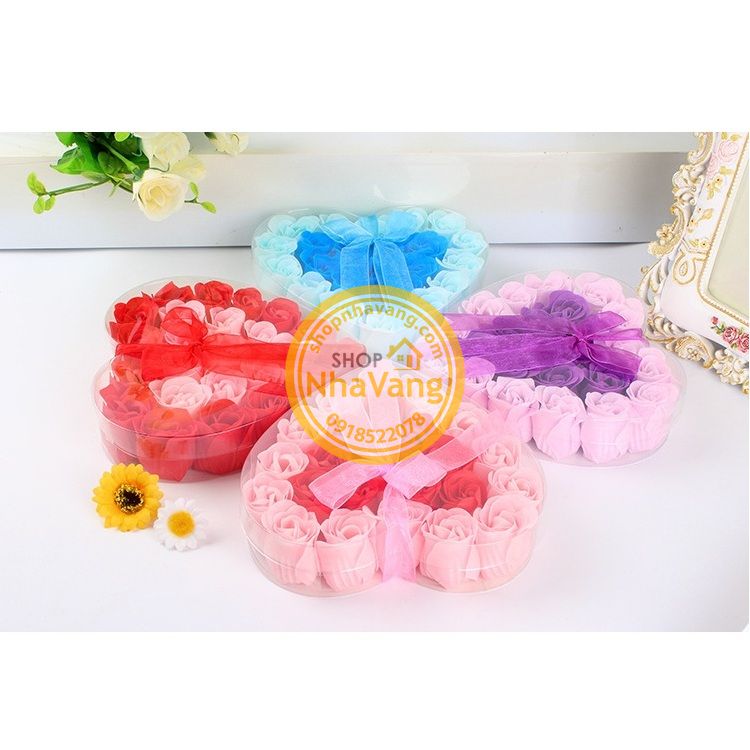Hoa Hồng Sáp Hộp Trái Tim 23 Bông NV378