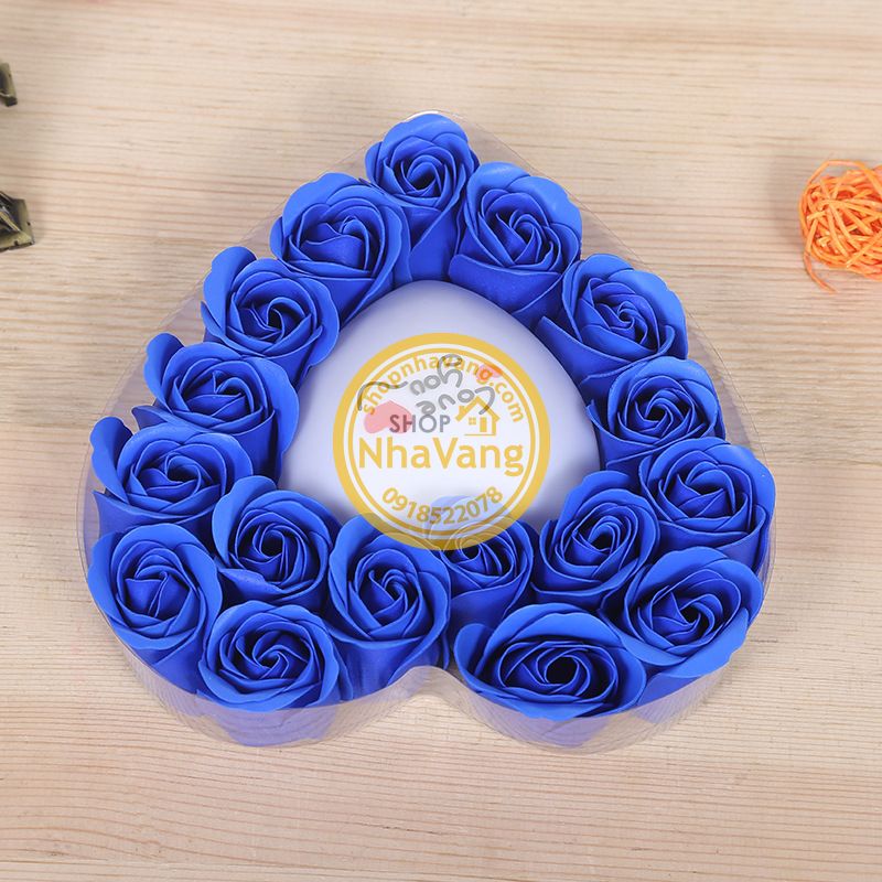 Hoa Hồng Sáp Kèm Trái Tim Phát Sáng NV376