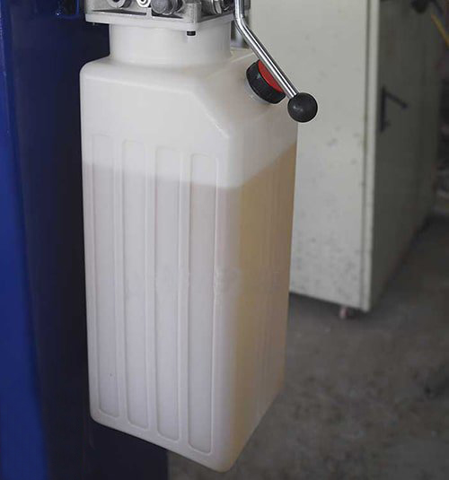 Cầu nâng ô tô 2 trụ giằng dưới