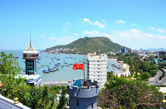 Khám phá Châu Âu thu nhỏ ngay tại Vũng Tàu ở bảo tàng vũ khí cổ độc lạ