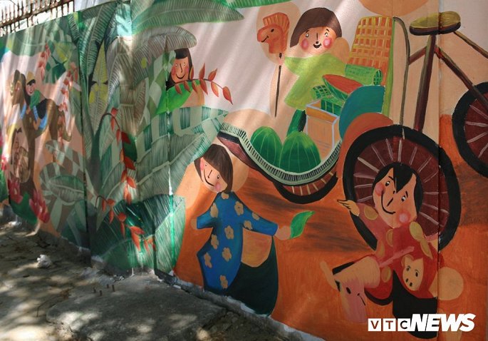 Giới trẻ Đà Nẵng có bị cuốn hút bởi bích họa trên đường Hồ Nguyên Trừng?