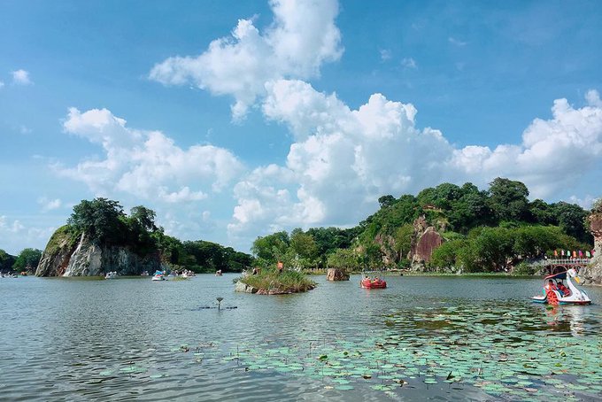 5 điểm quanh Sài Gòn chỉ cần sáng đi chiều về