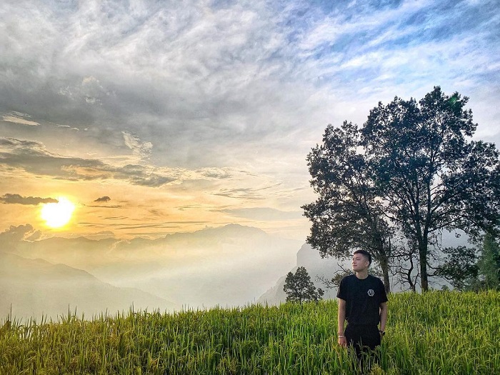 Đầu năm lên bản Choản Thèn, ngắm một Y Tý khác lạ giữa đất trời Tây Bắc