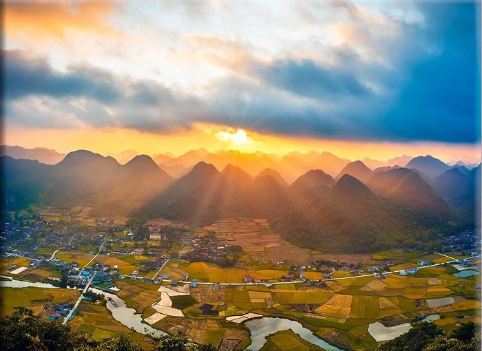 Lên đỉnh Nà Lay Lạng Sơn, 'tắm mình trong sương sớm', ngắm thung lũng Bắc Sơn đẹp như tranh