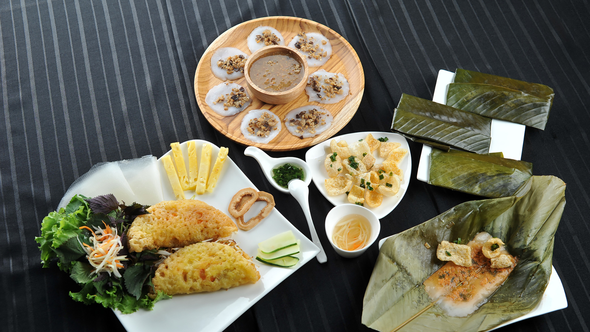 HUẾ KHÔNG BUỒN NHƯ BẠN TƯỞNG, CẢNH ĐÃ ĐẸP LẠI CÒN ĐẦY MÓN NGON THÌ LÀM SAO MÀ TỪ CHỐI?