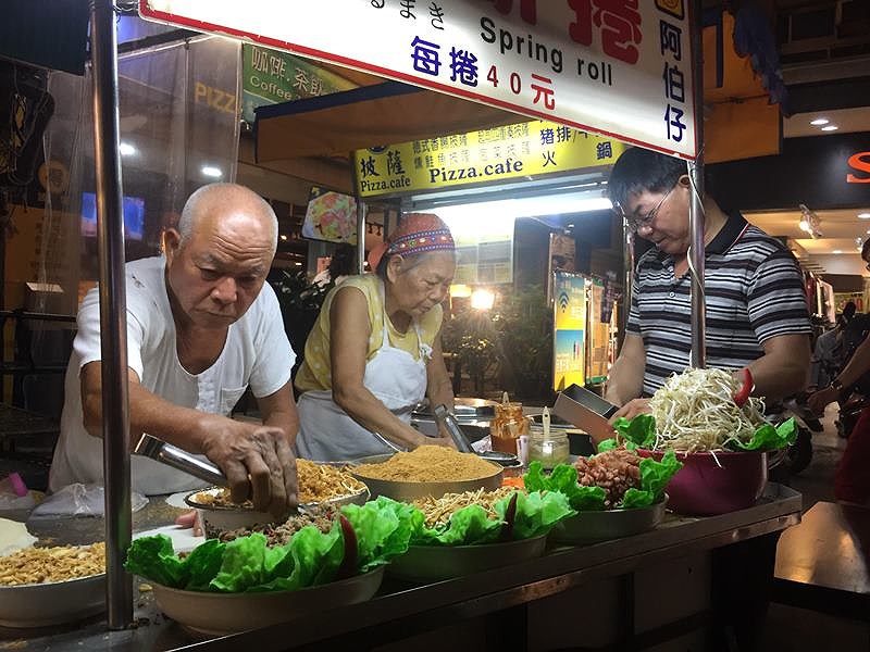 Độc đáo phiên chợ đêm xứ Đài