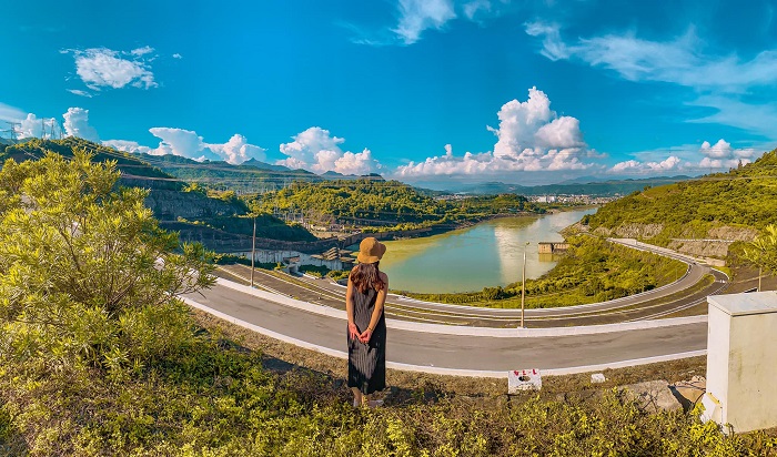 Cơn sốt Ba Khan Hòa Bình vẫn chưa hạ nhiệt khi mà ‘người người check in, nhà nhà review’