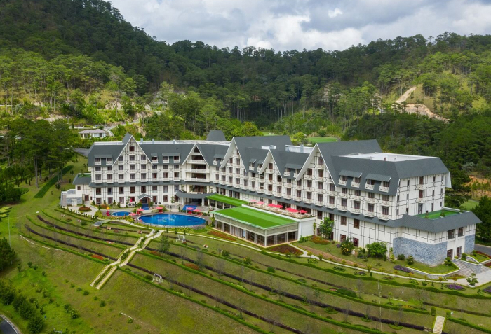 Swiss Belresort Tuyền Lâm - khung trời châu Âu lãng mạn tại thành phố ngàn hoa