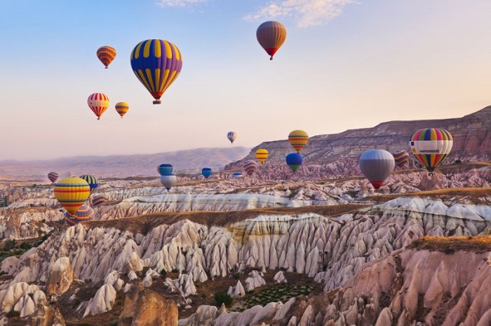 Thăm vườn quốc gia Goreme Thổ Nhĩ Kỳ, bay khinh khí cầu trên thung lũng đá