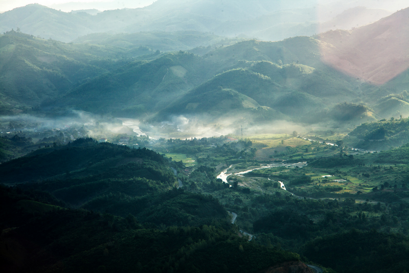 Khám phá vẻ lung linh của đèo Long Lanh