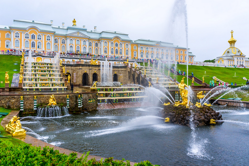 Lễ hội khai mở đài phun nước tại cung điện mùa hè Peterhof 2018