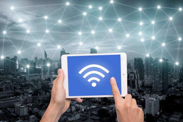 Wifi hiện nay rất phổ biến vì sự tiện dụng và lợi ích mà nó mang lại