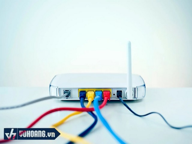 Tốc độ wifi bị ảnh hưởng bởi nhiều yếu tố cả bên trong và bên ngoài router