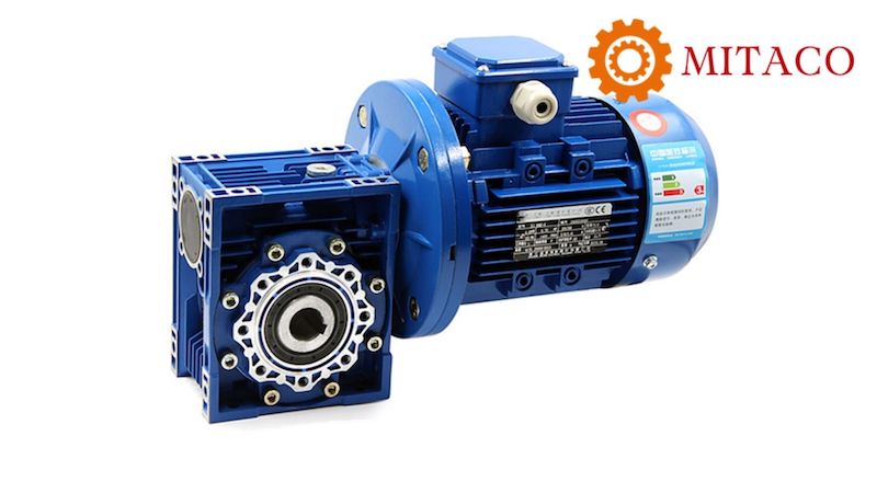 Hộp giảm tốc NMRV 63 gắn với motor 3 pha 