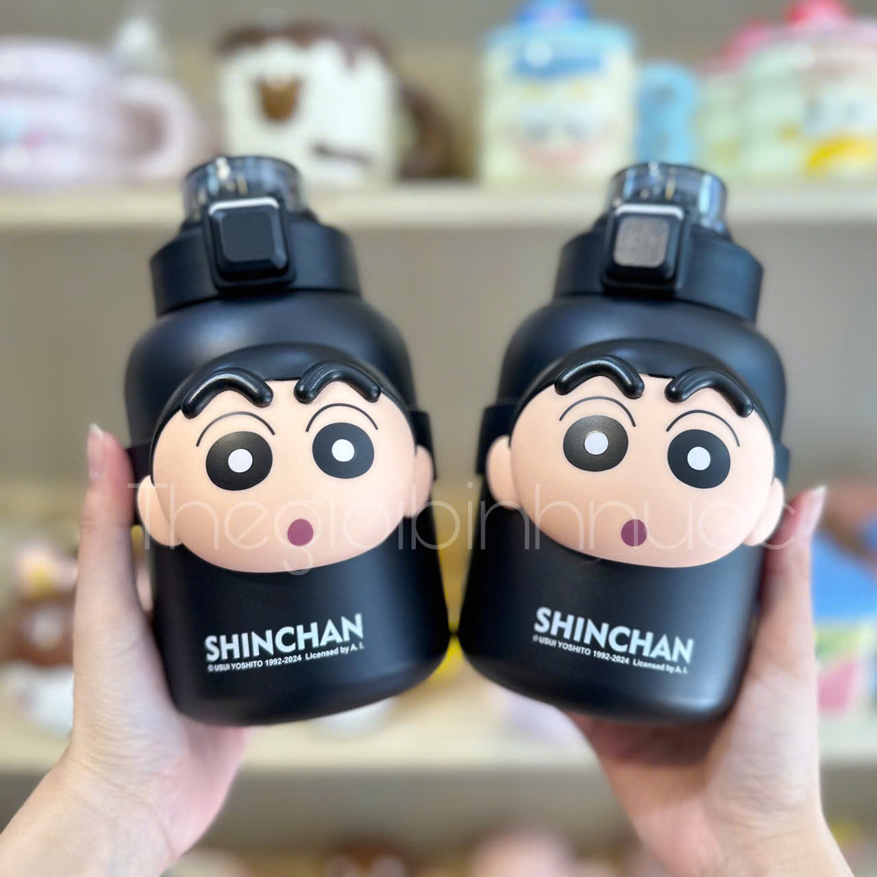 Bình Giữ Nhiệt Shin Cậu Bé Bút Chì 760ML