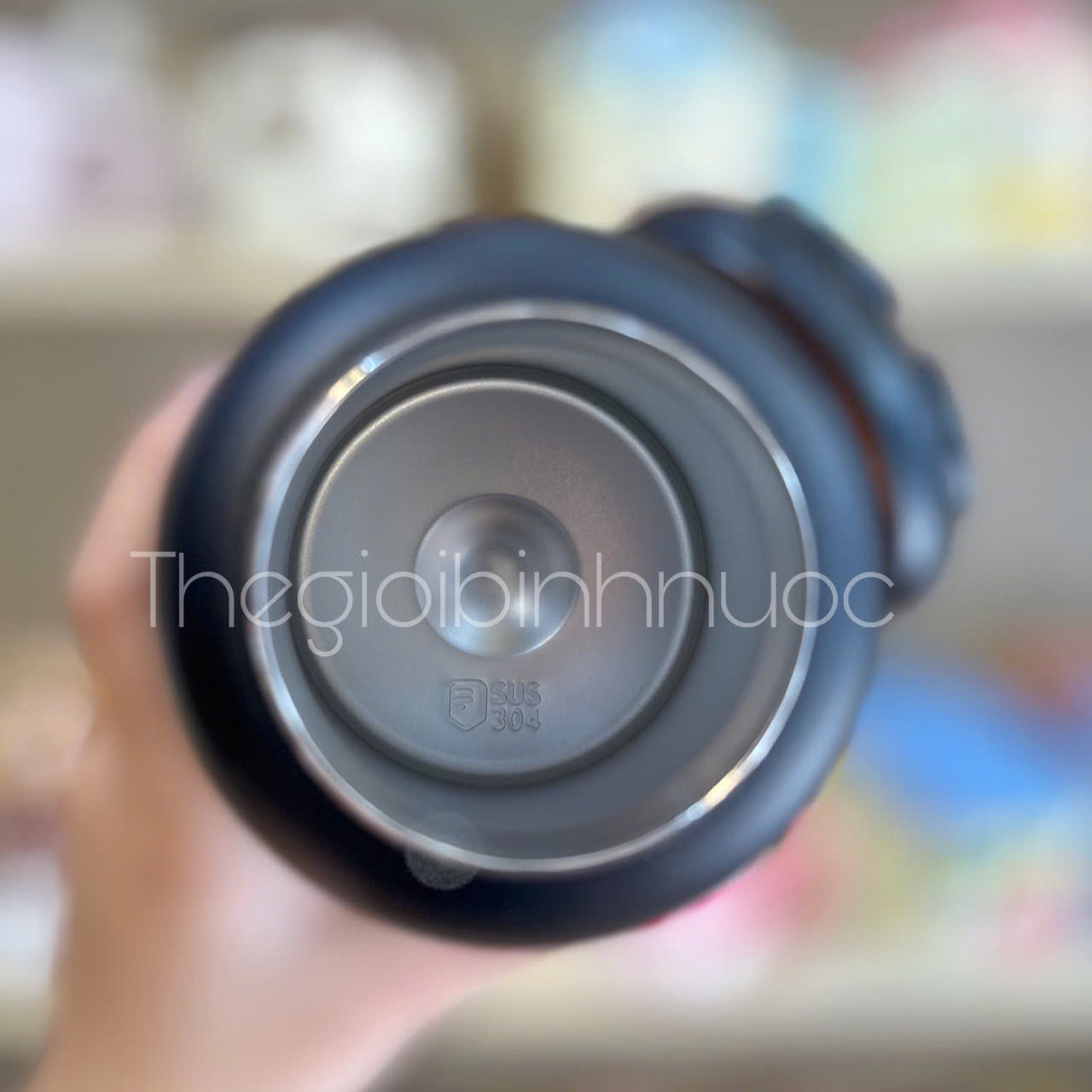 Bình Giữ Nhiệt Shin Cậu Bé Bút Chì 760ML