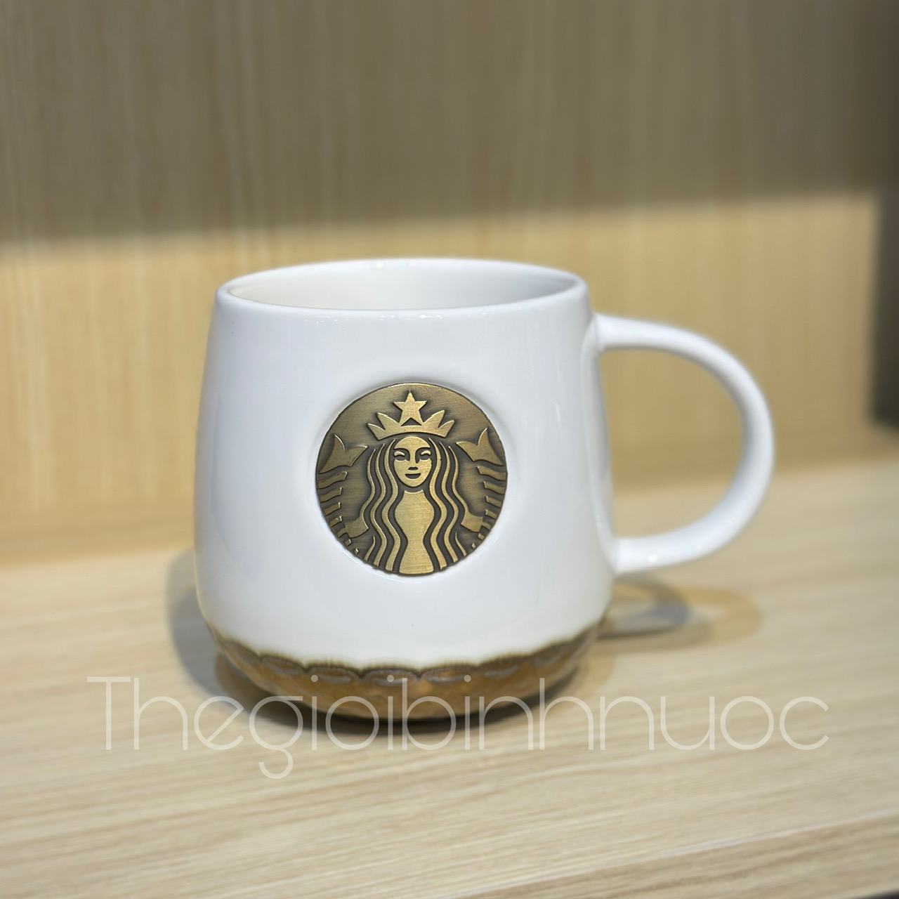 Ly Sứ Starbuck Logo Kim Loại Cao Cấp