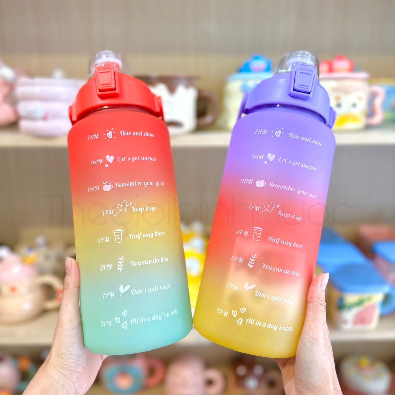 Bình Nhựa Nhắc Uống Nước Thể Tích 2Lit