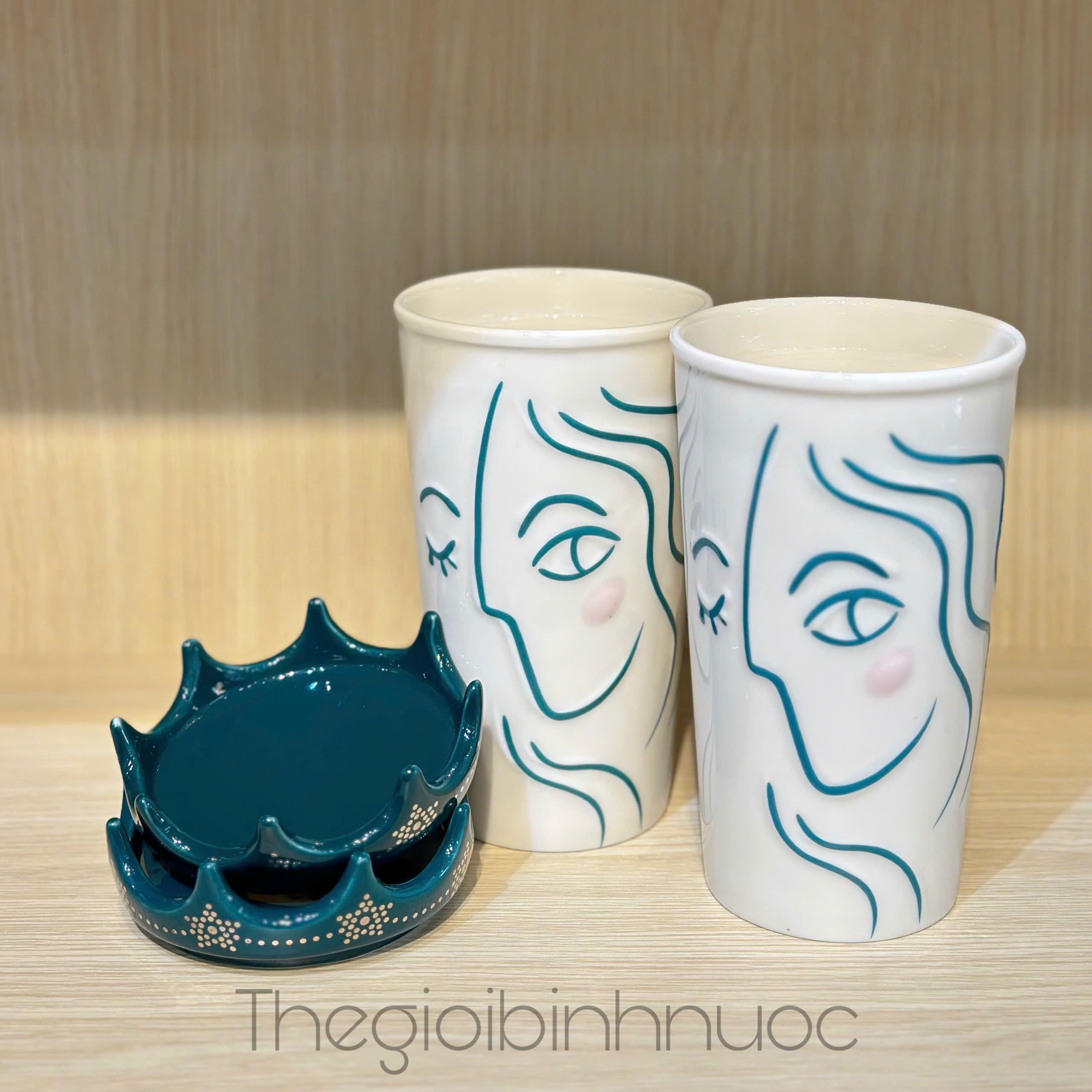 Ly Starbucks Crown Cup 300ML