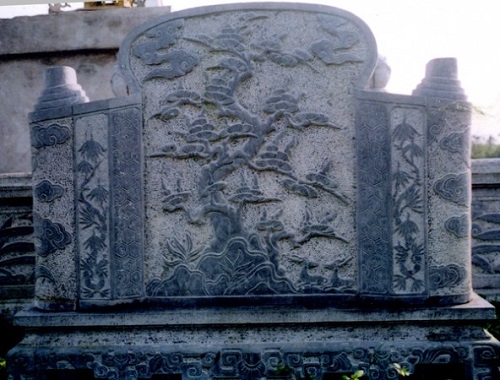 cuốn thư đá