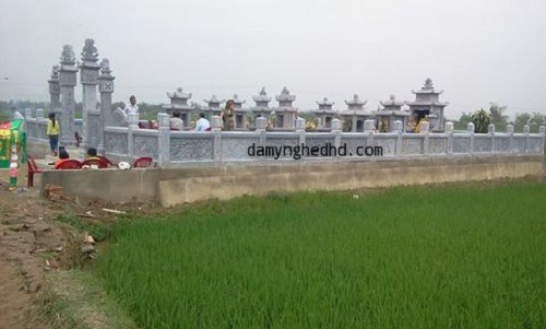 Khu lăng mộ đá 22