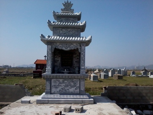 lăng thờ đá ba mái độc lập lăng mộ đá