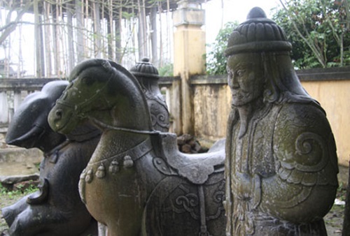 ngựa đá ngựa đá