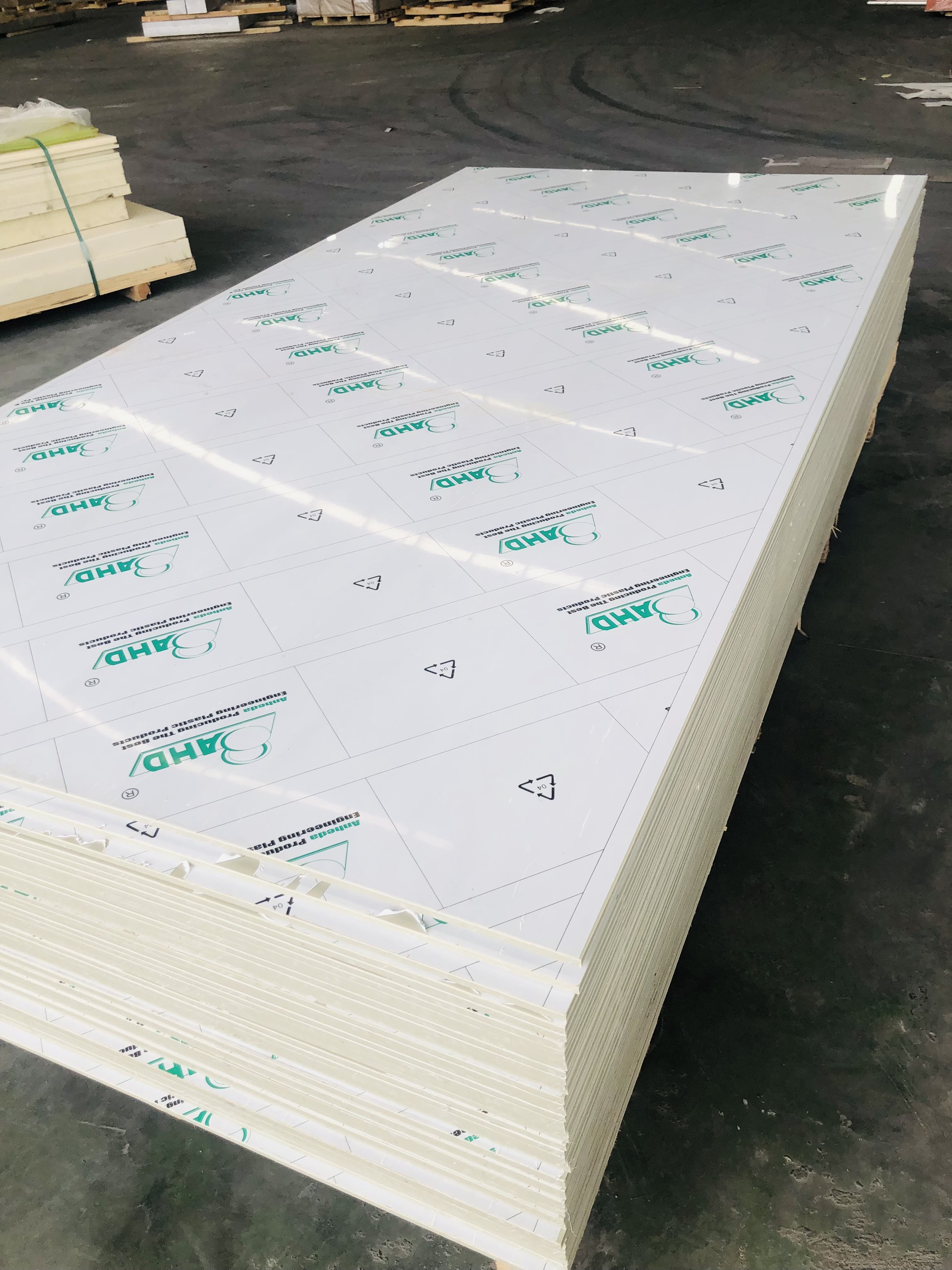 LÔ Nhựa PP (Polypropylen) VỀ TẠI EC BÌNH DƯƠNG - 0962777211