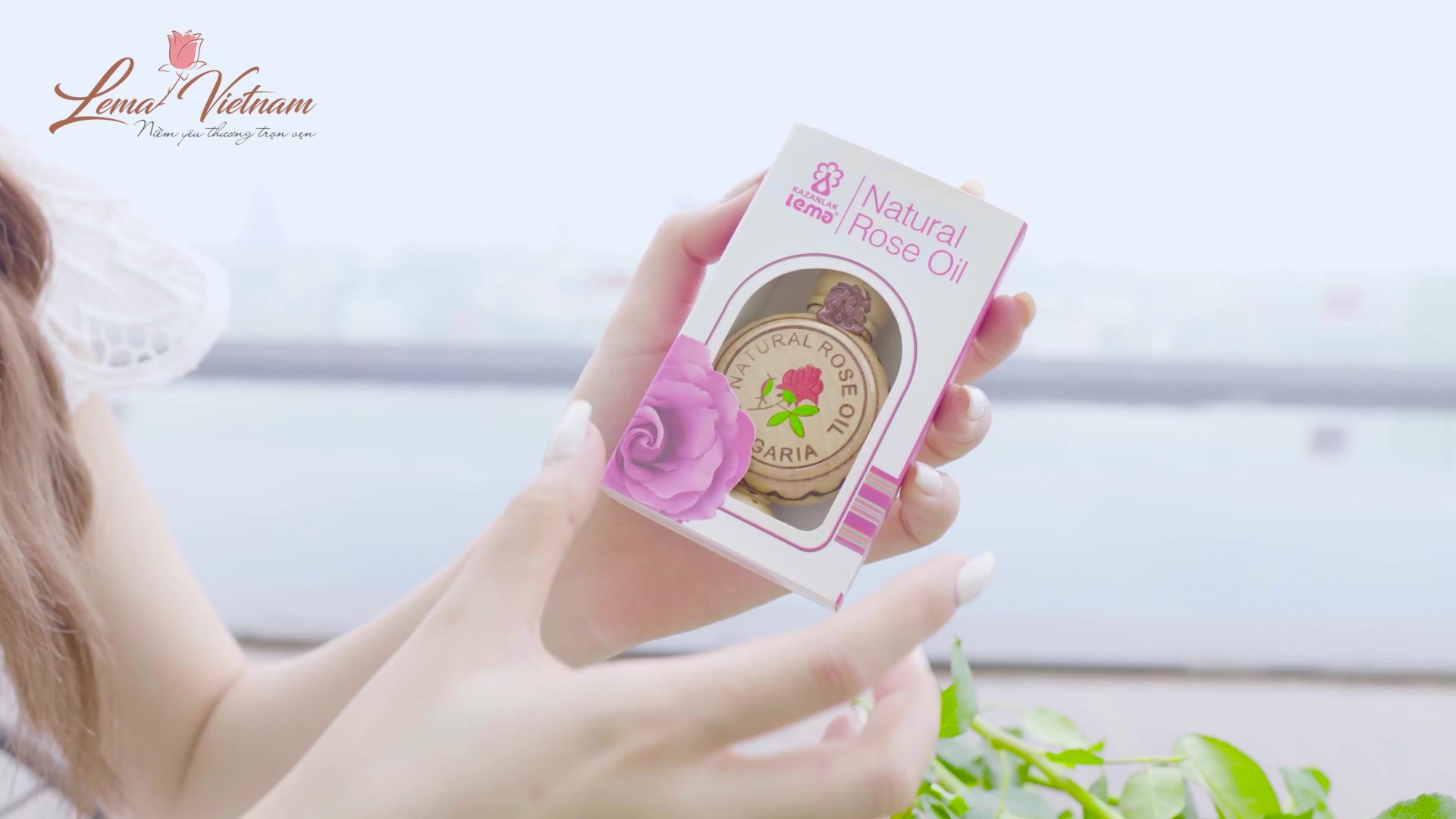 Tinh dầu hoa hồng