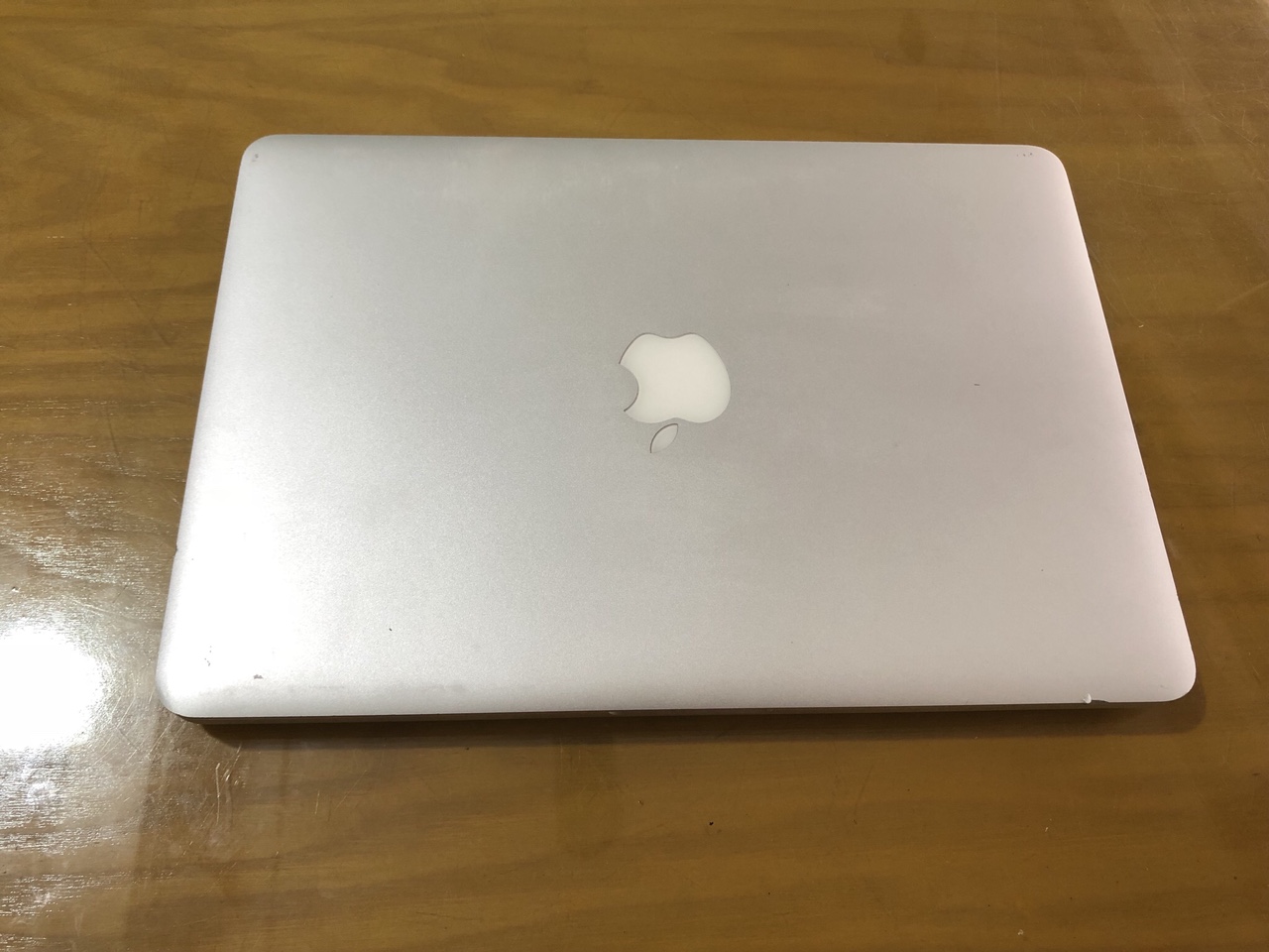 can mop Macbook Pro Retina ME662 2013