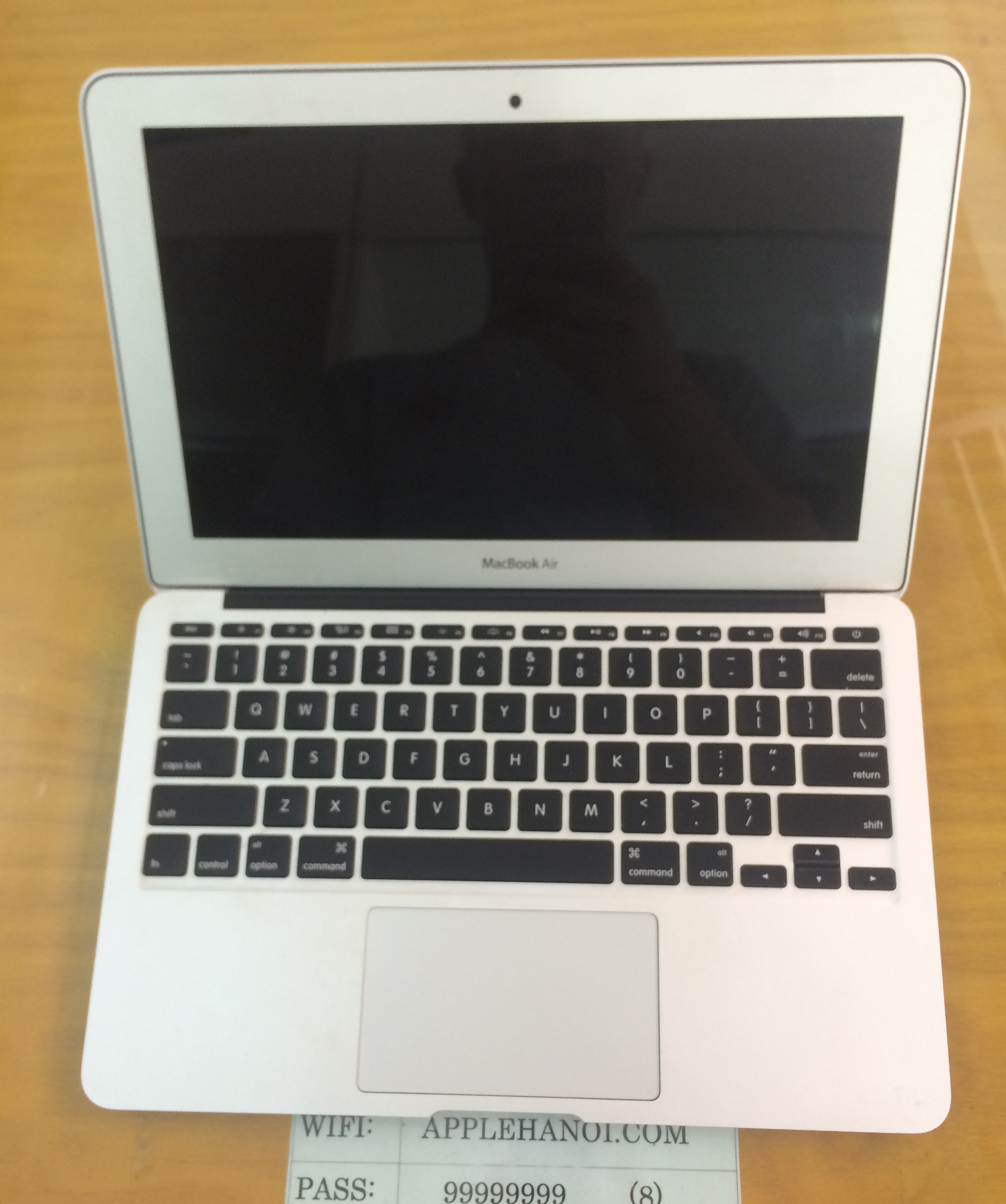 Macbook Air 2012 11inch MD223 Core i5 1.7GHz Ram 4gb ssd 64Gb 99%